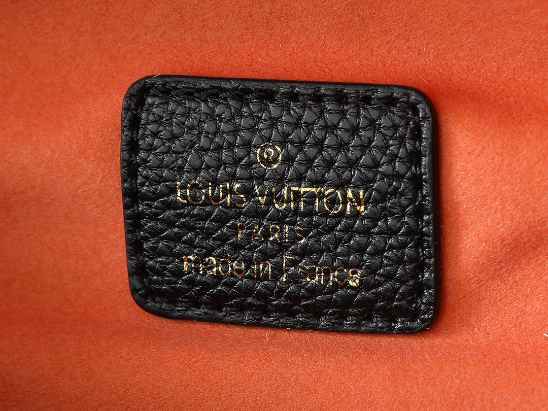 ルイ・ヴィトン「Louis Vuitton」Bumbag チェストバッグ＆ウエストバッグ