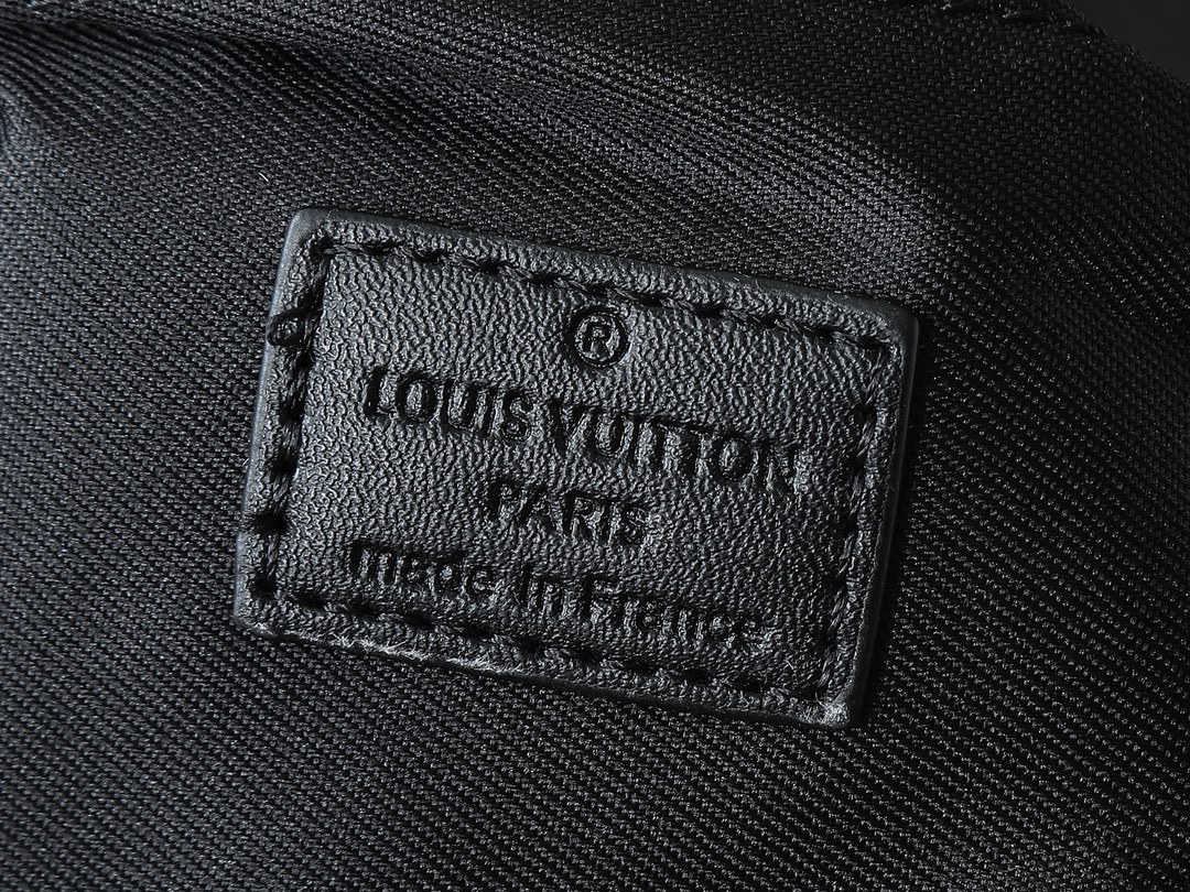 ルイ・ヴィトン「Louis Vuitton」Trunk メッセンジャーバッグ