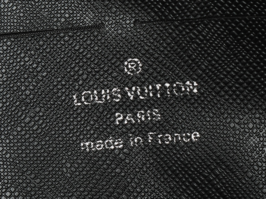 ルイ・ヴィトン「Louis Vuitton」Trunk Wallet メッセンジャーバッグ