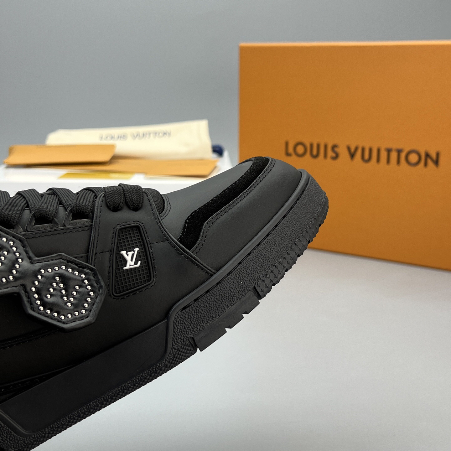 ルイ・ヴィトン「Louis Vuitton」 Skate スニーカー