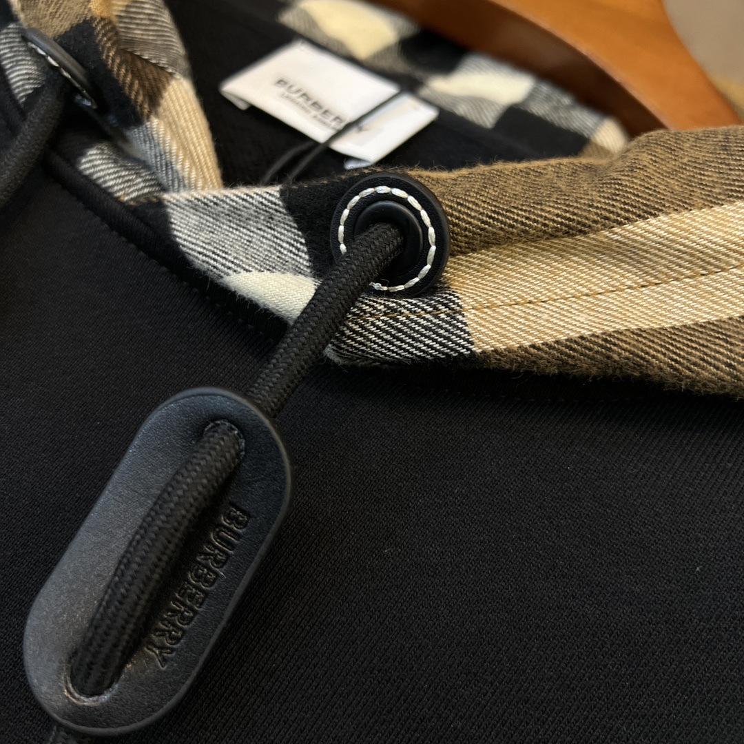 バーバリー［Burberry］Logo-Embroidered綿トレーナー