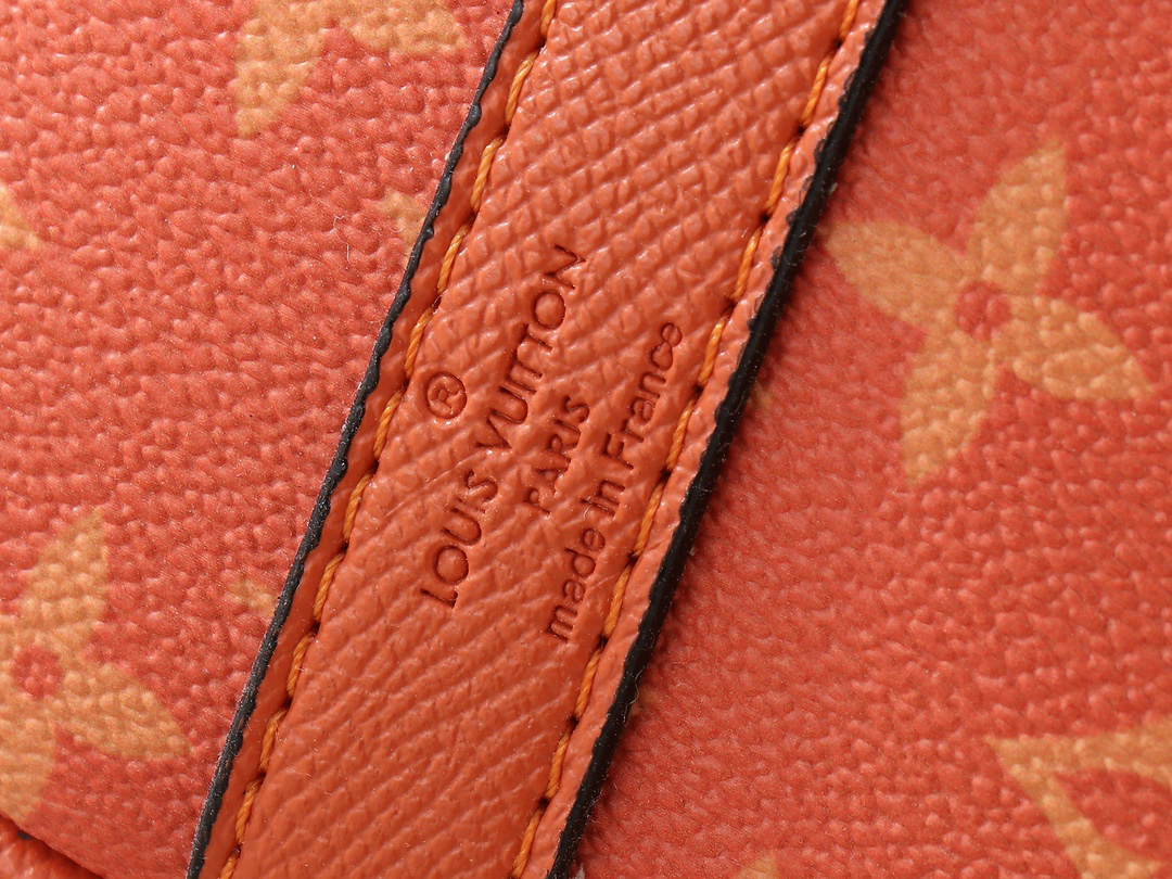 ルイ・ヴィトン キーポル･バンドリエール 25