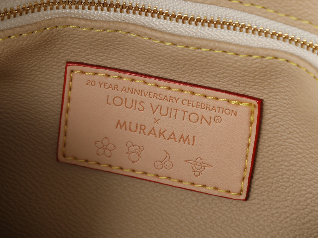 ルイ・ヴィトン LV x TM ポシェット･コスメティック GM