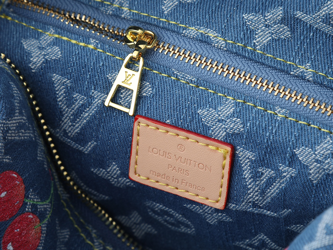 ルイ・ヴィトン LV x TM ポシェット･コスメティック GM