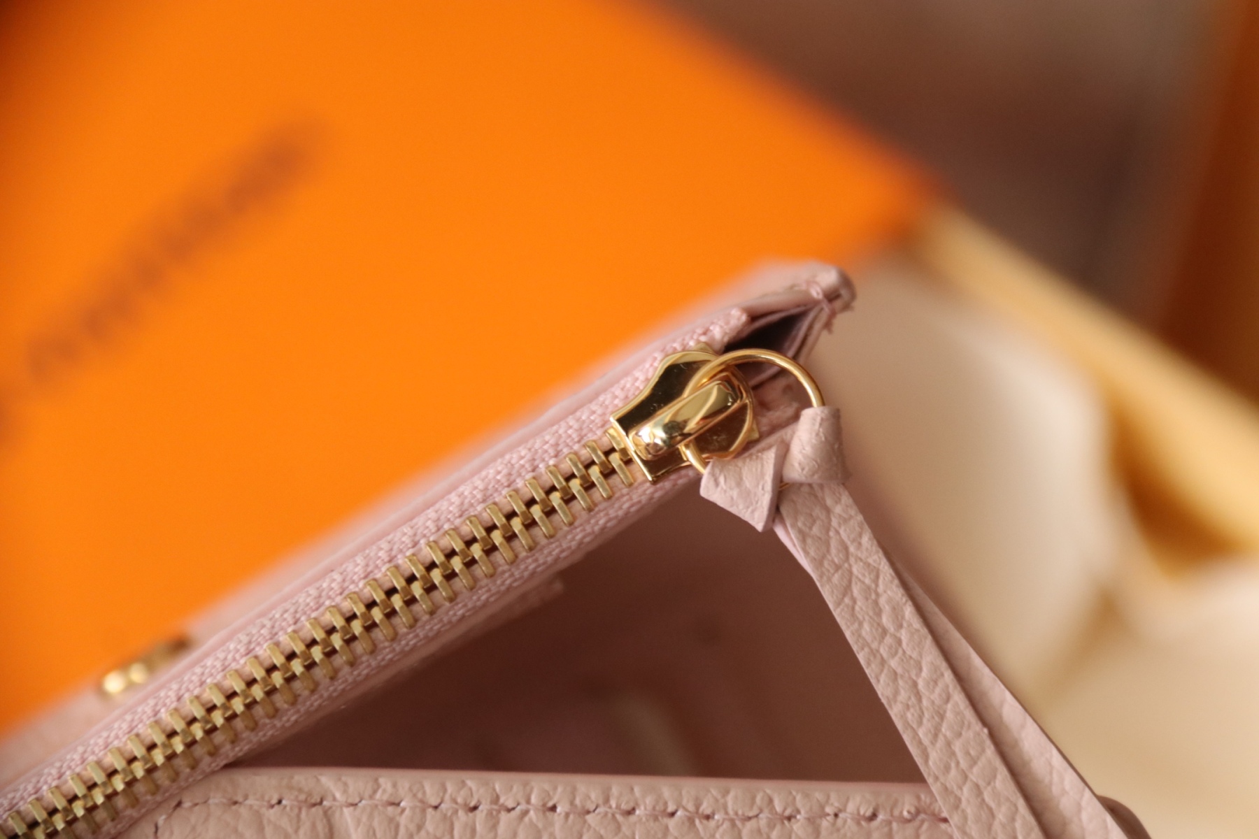 ルイ・ヴィトン ポルトフォイユ･ヴィクトリーヌ ウォレット