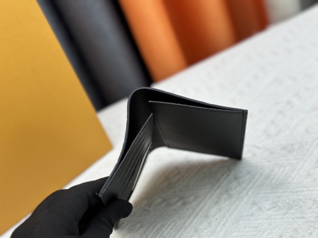 ルイ・ヴィトン パスポートカバー クーヴェルテュール･パスポール