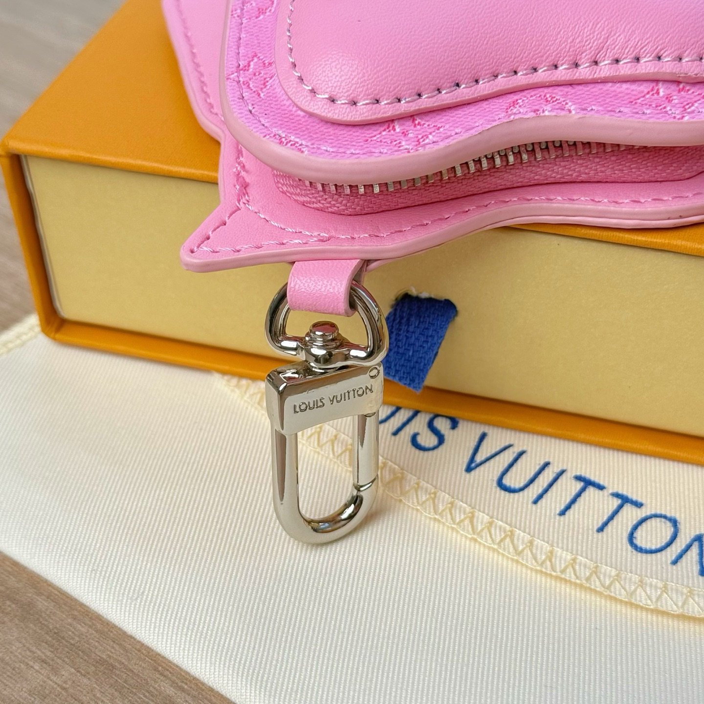 ルイ・ヴィトン バッグチャーム･LV オウル