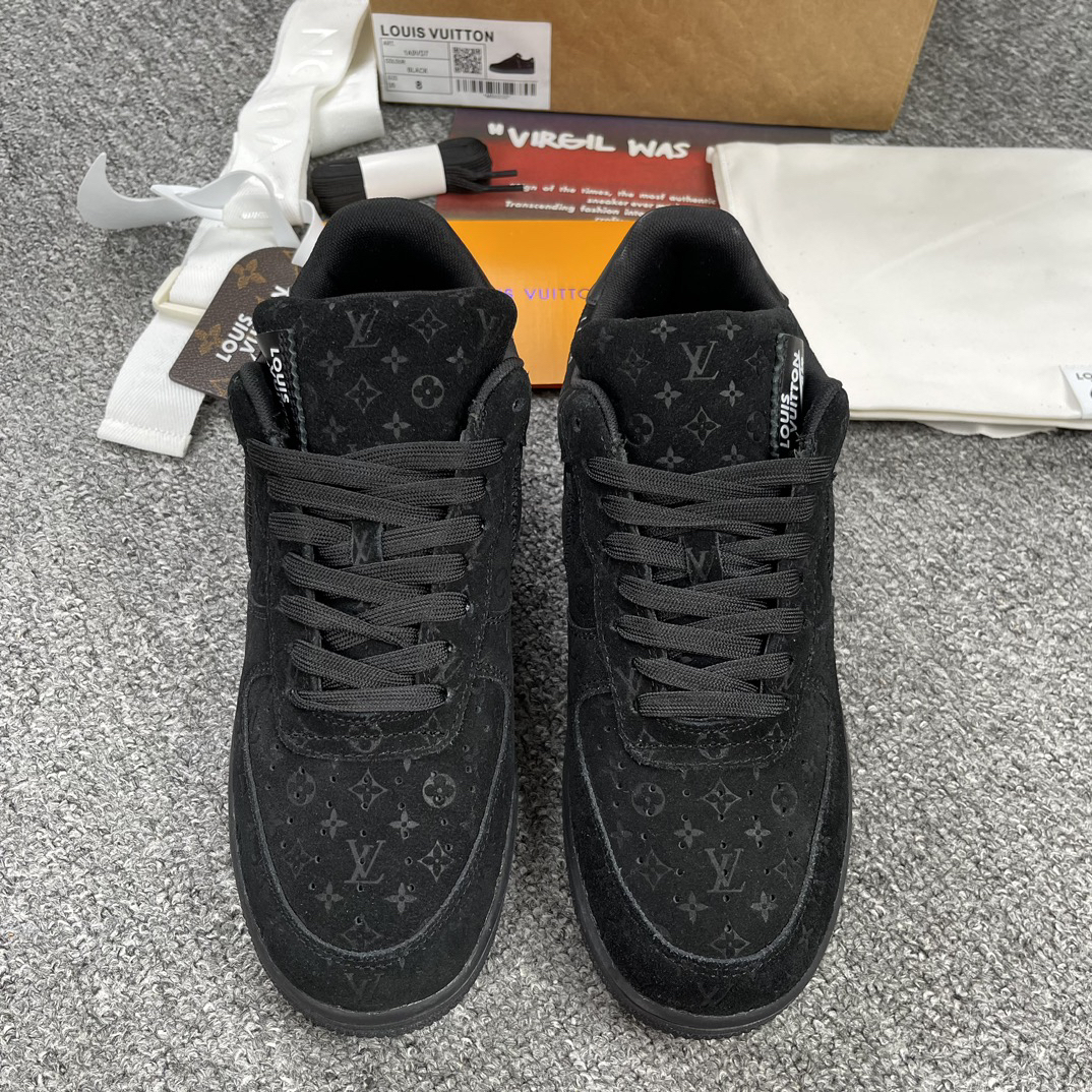 「コラボモデル」Louis Vuitton x Nike Air Force 1 Low【日本未入荷】
