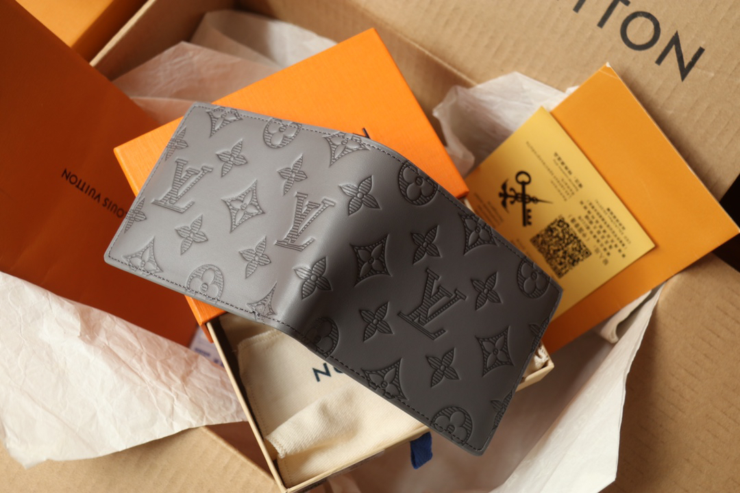 ルイ・ヴィトン ポルトフォイユ･ミュルティプル