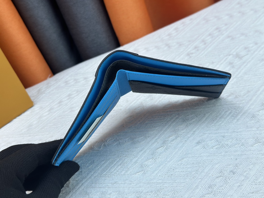 ルイ・ヴィトン ポルトフォイユ･ミュルティプル