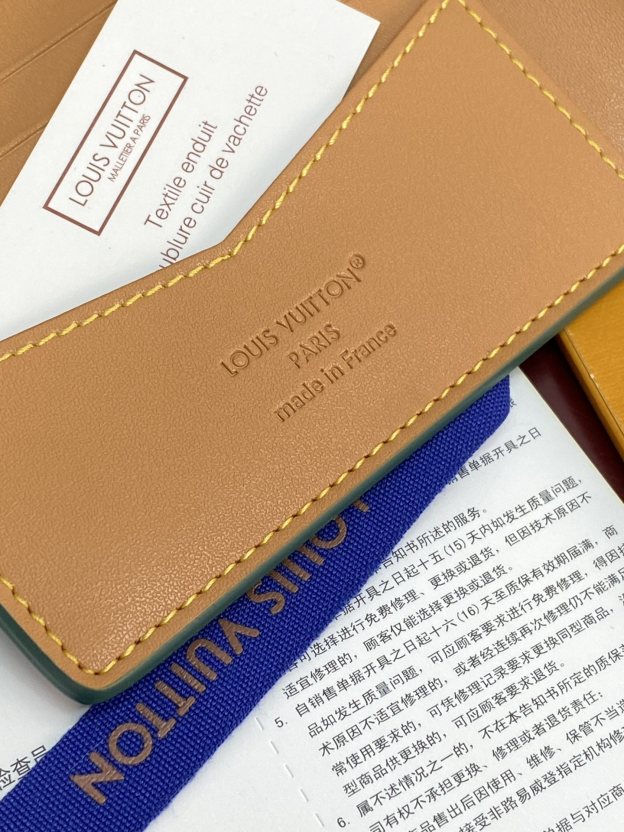 ルイ・ヴィトン ポルトフォイユ･スレンダー