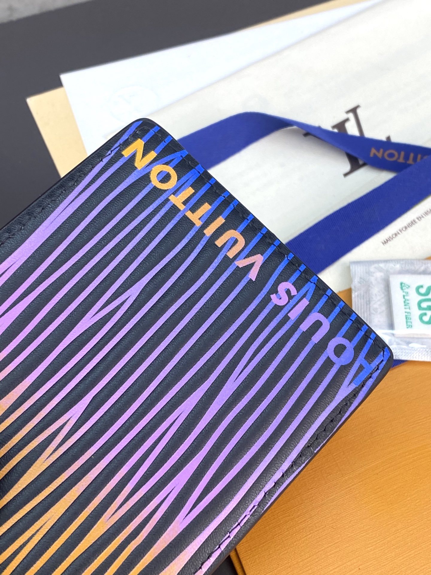 ルイ・ヴィトン ポルトフォイユ･スレンダー