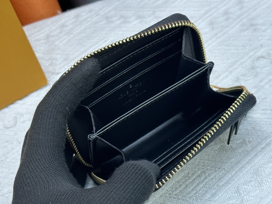 ルイ・ヴィトン ジッピー･コイン パース