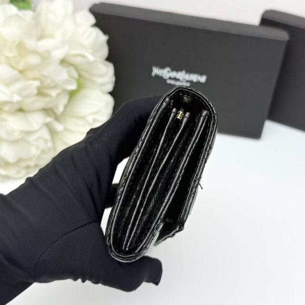サンローラン「Saint Laurent」フラップウォレット