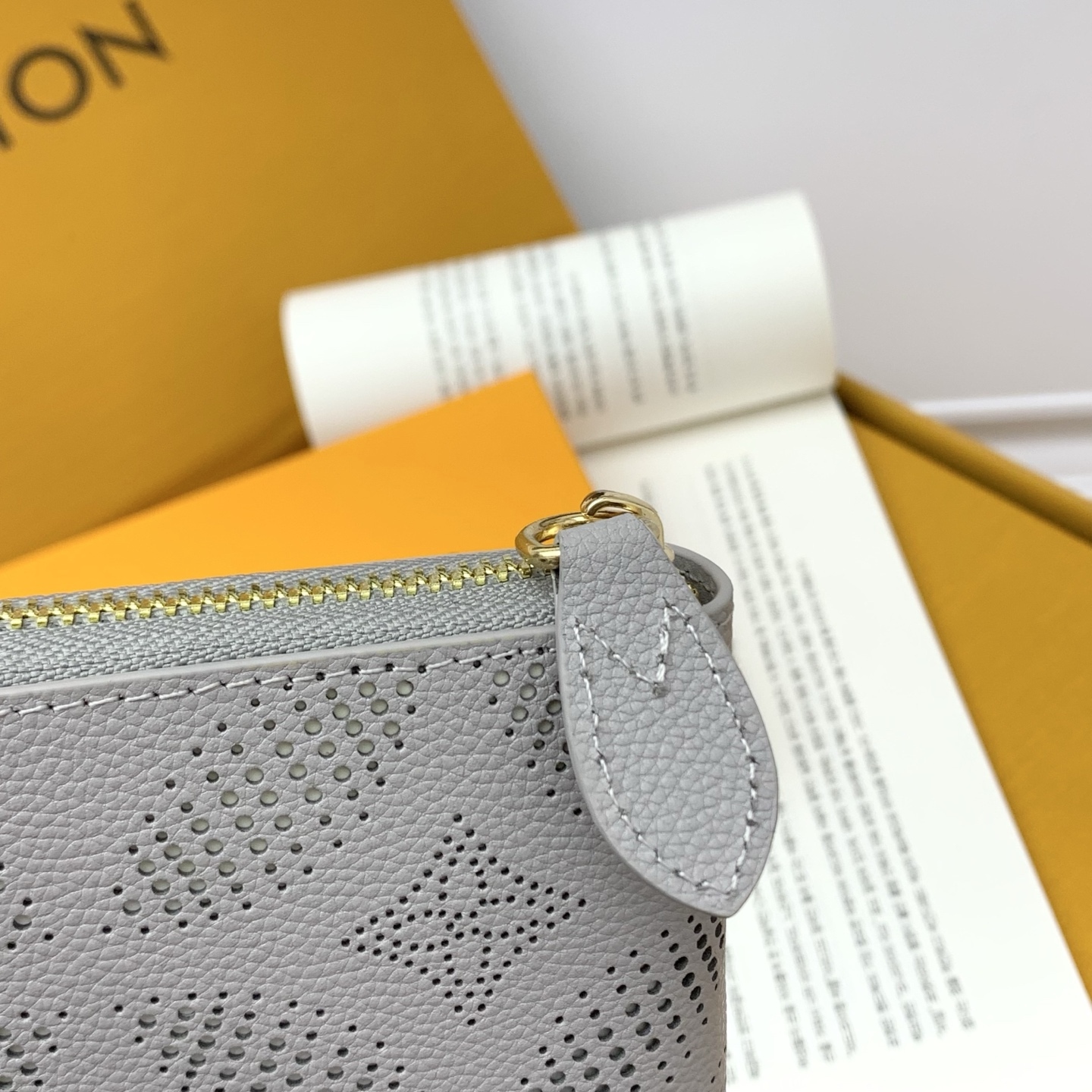 ルイ・ヴィトン「Louis Vuitton」新作 日本限定 ジッピー･ウォレット