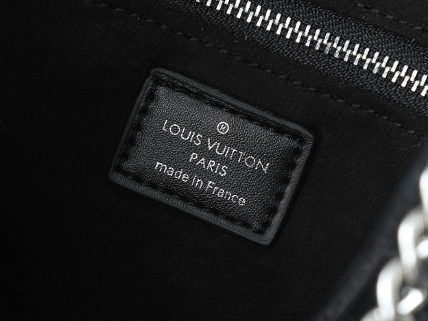 ルイ・ヴィトン LV x TM キャリーオール･カーゴ バイブ PM バッグ「CarryAll Bag」