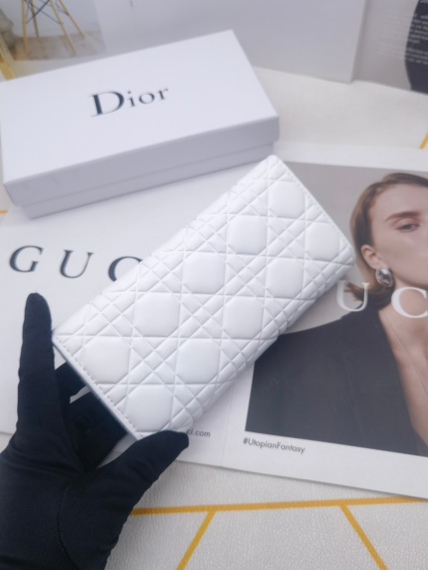 ディオール「Dior」Caro Orchid ロングウォレット
