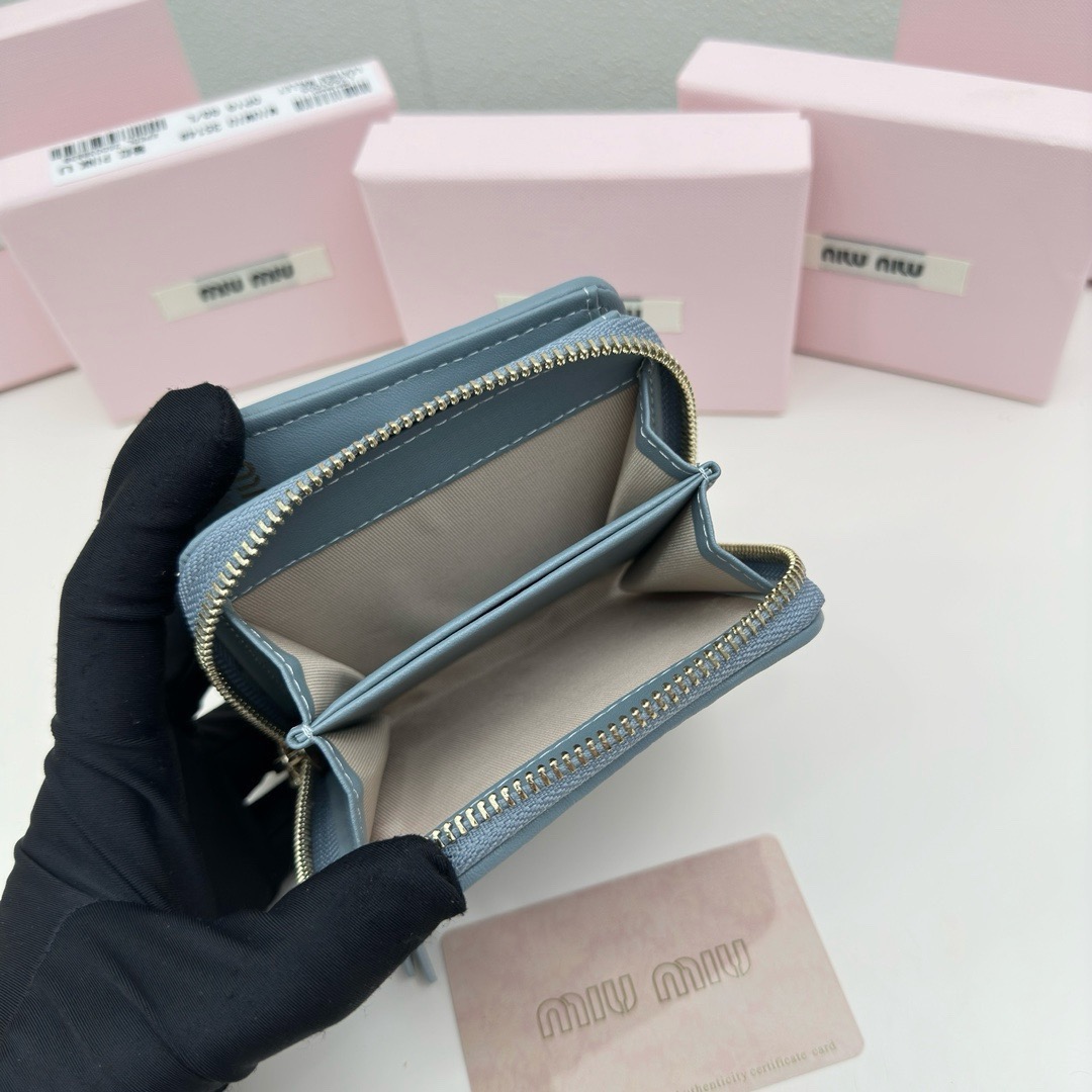 ミュウミュウ マテラッセレザー 財布「Matelassé Wallet」