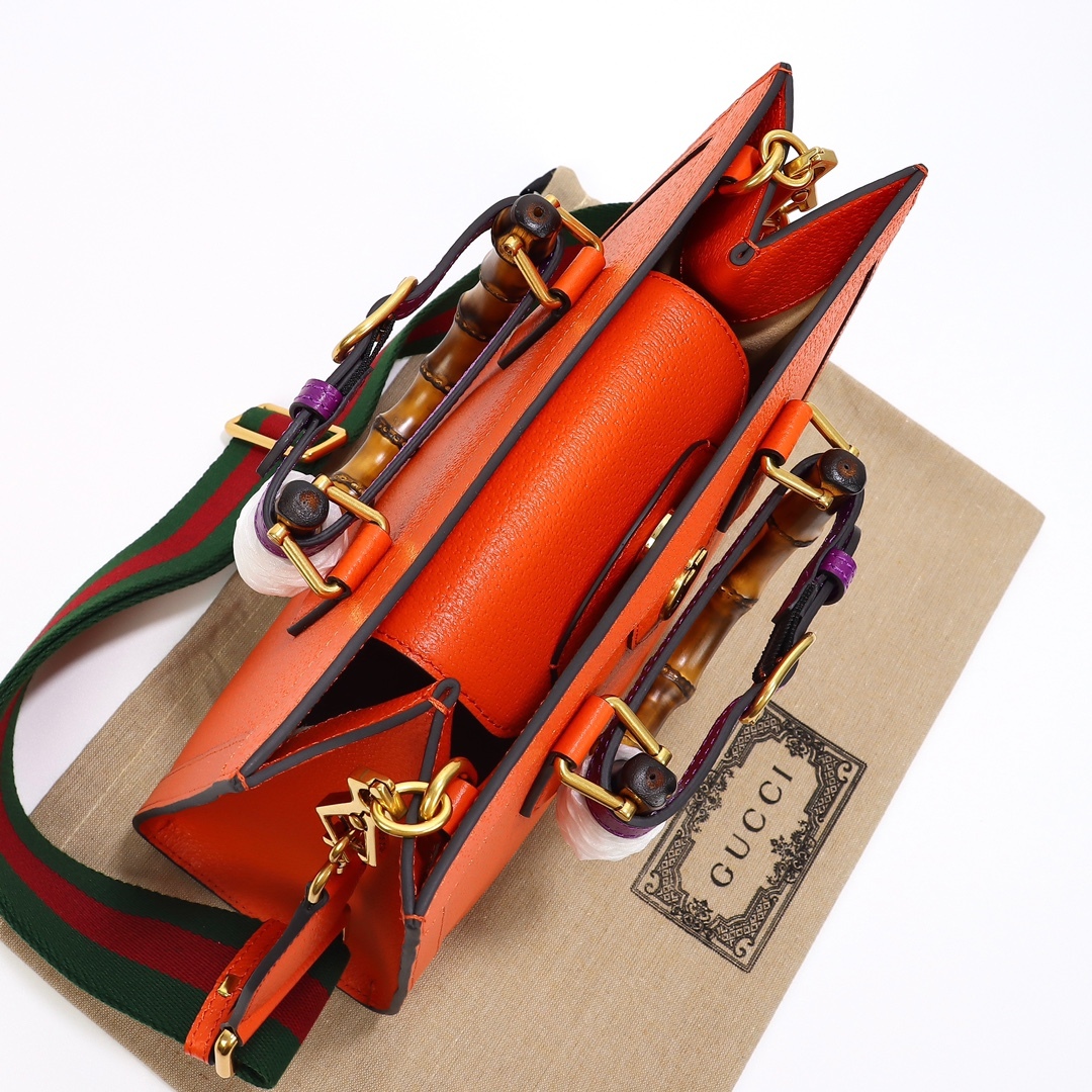 グッチ〔ダイアナ〕ミディアム トートバッグ「Diana Bag」