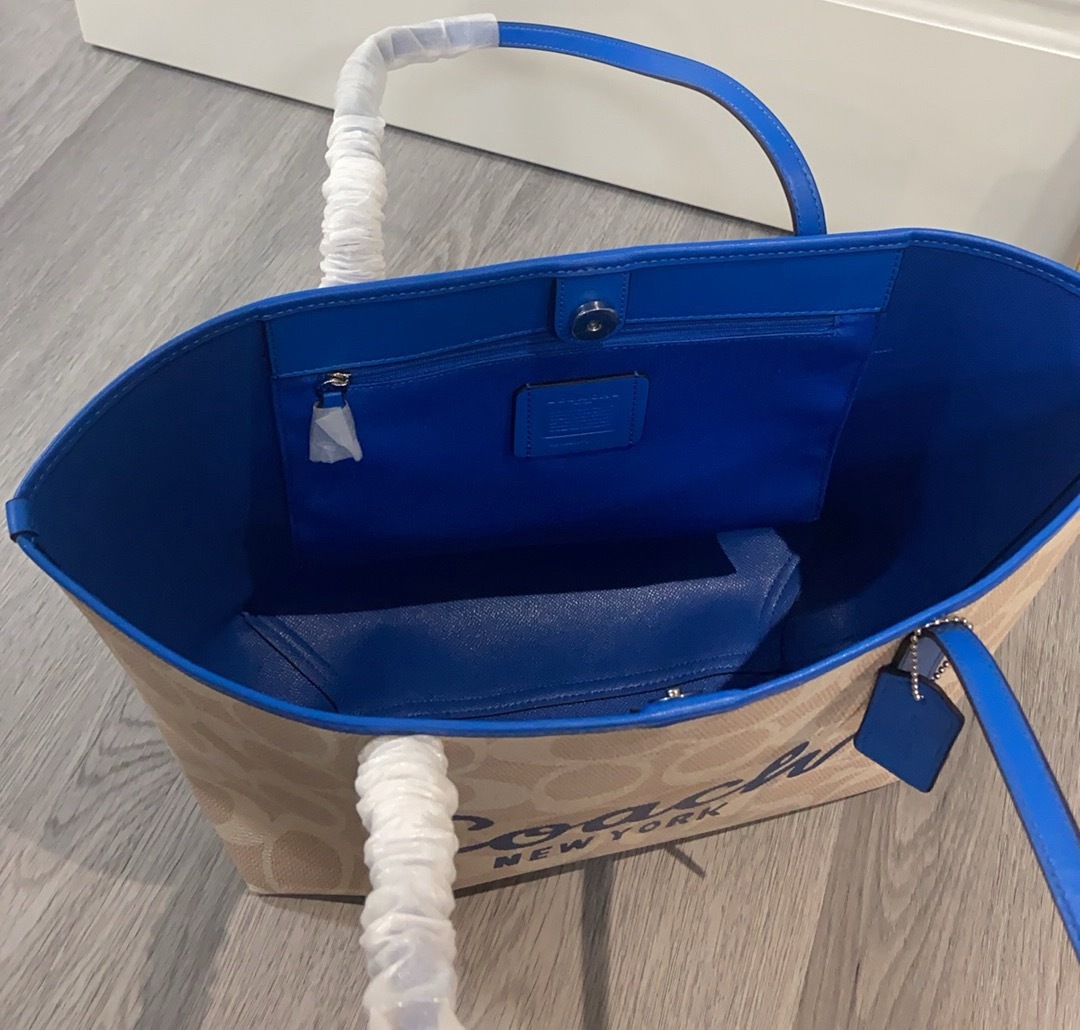 コーチ「Coach」シティトート アカデミックスタイル ショルダーバッグ