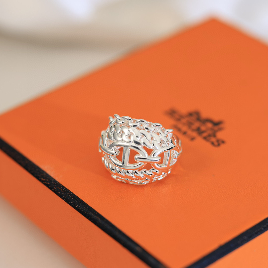 エルメス アイコニック＆クラシック リング コレクション