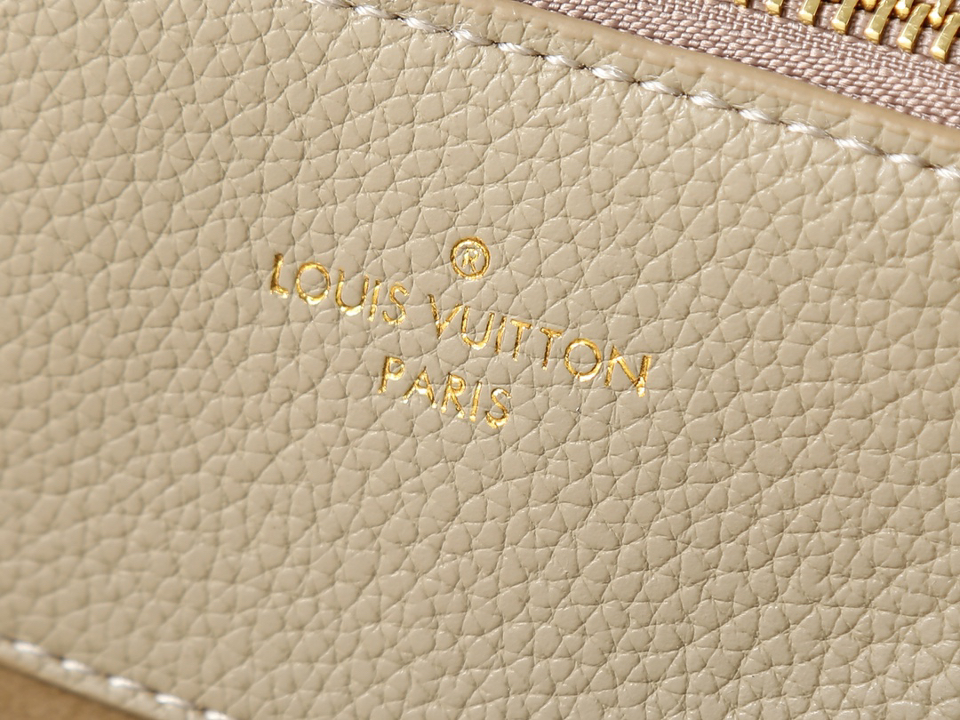 ルイ・ヴィトン ベラ･トート マヒナ子牛革「Bella Tote」