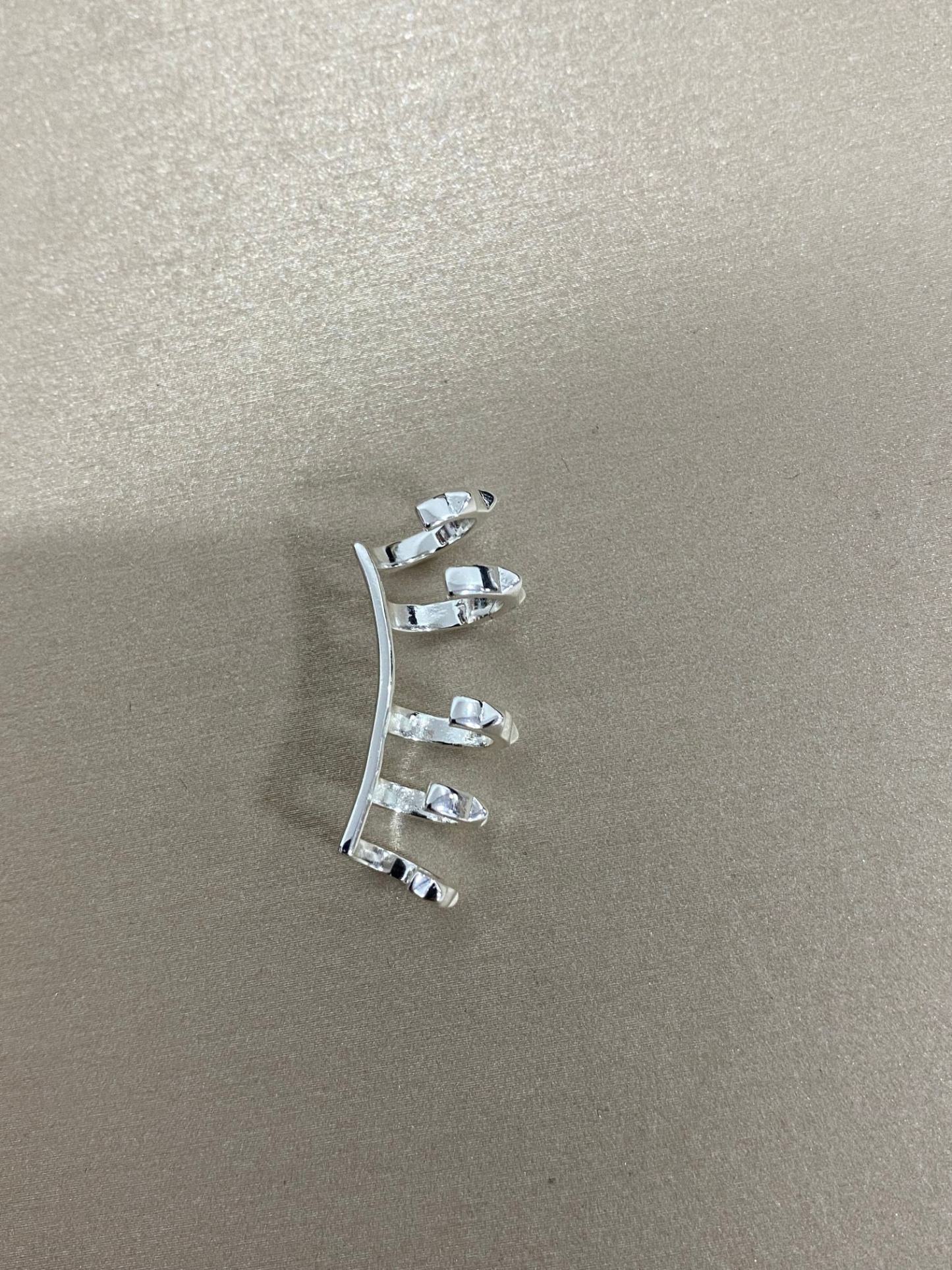 エルメス イヤリング、卓越した職人技の輝き