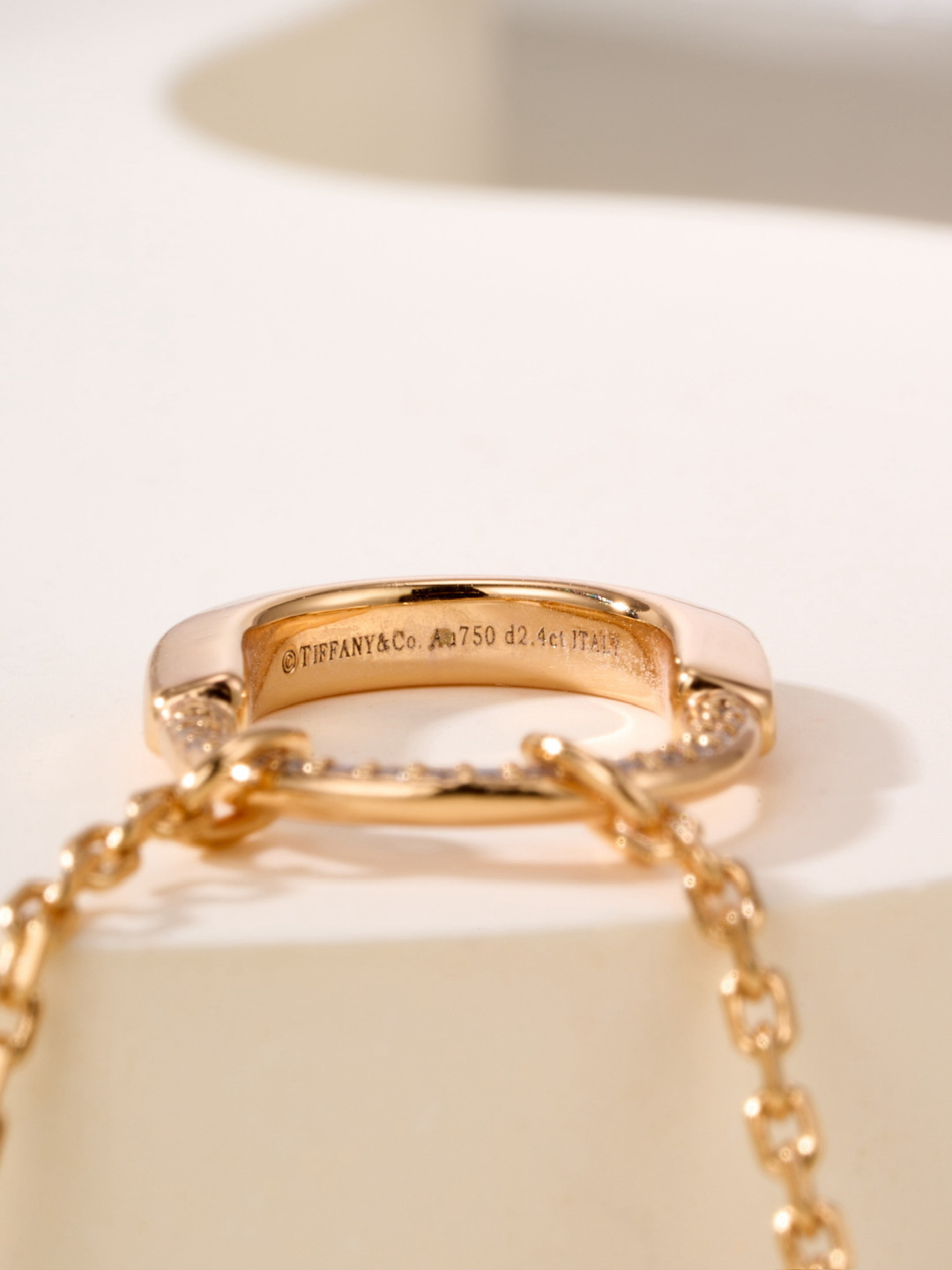 ティファニー「Tiffany & Co.」T Lock セミダイヤネックレス スモール バイカラーゴールド