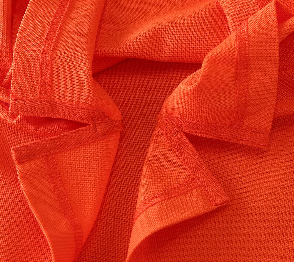 エルメス「Hermès」 春夏2026 刺繍コレクション Tシャツ