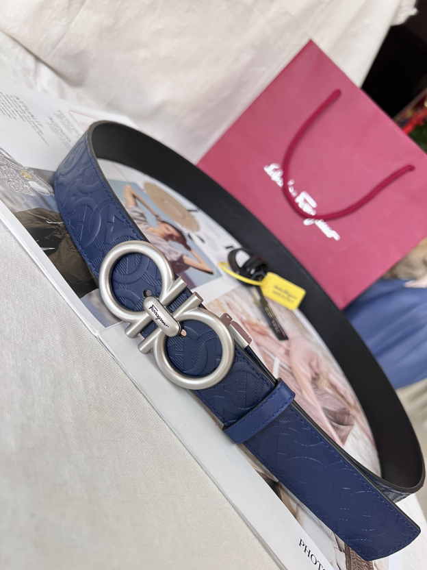 フェラガモ「Ferragamo」リバーシブルベルト