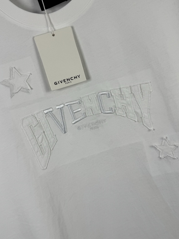 ジバンシィ「Givenchy」 2026春夏 クルーネック ショートスリーブTシャツ