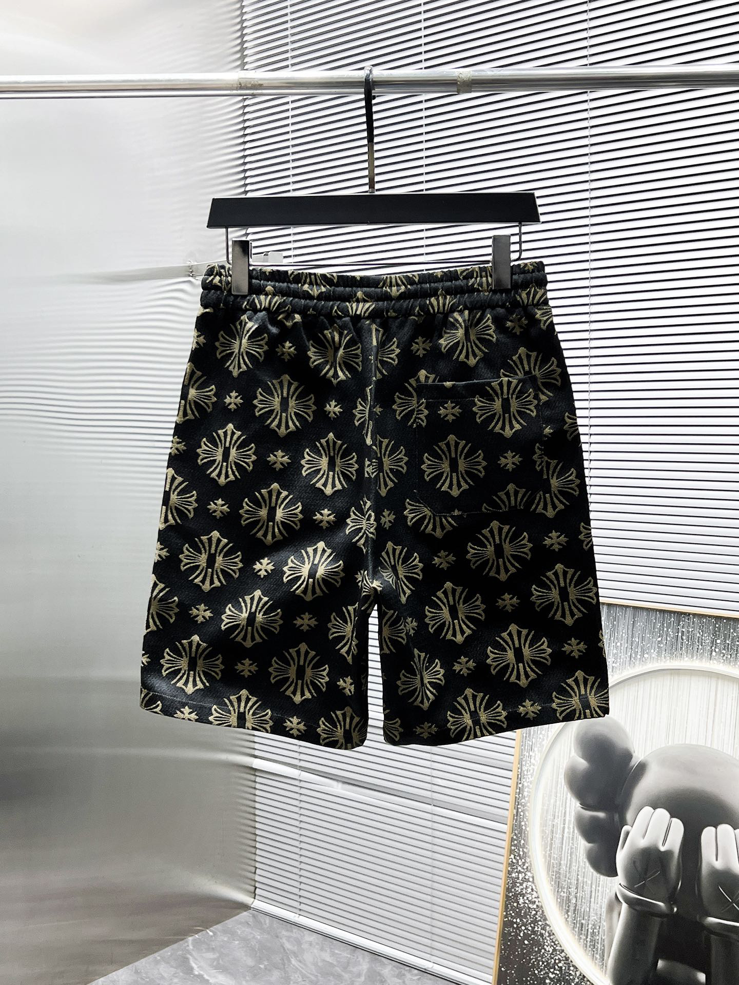 クロムハーツ「Chrome Hearts」 2026 新作 半袖Tシャツ ショートパンツ セット