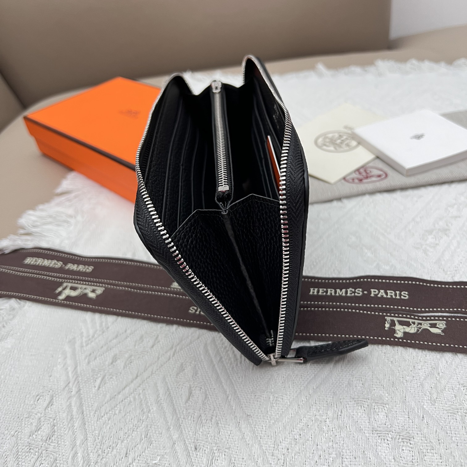 エルメス「Hermès」ベアーン モノクローム ウォレット 10色