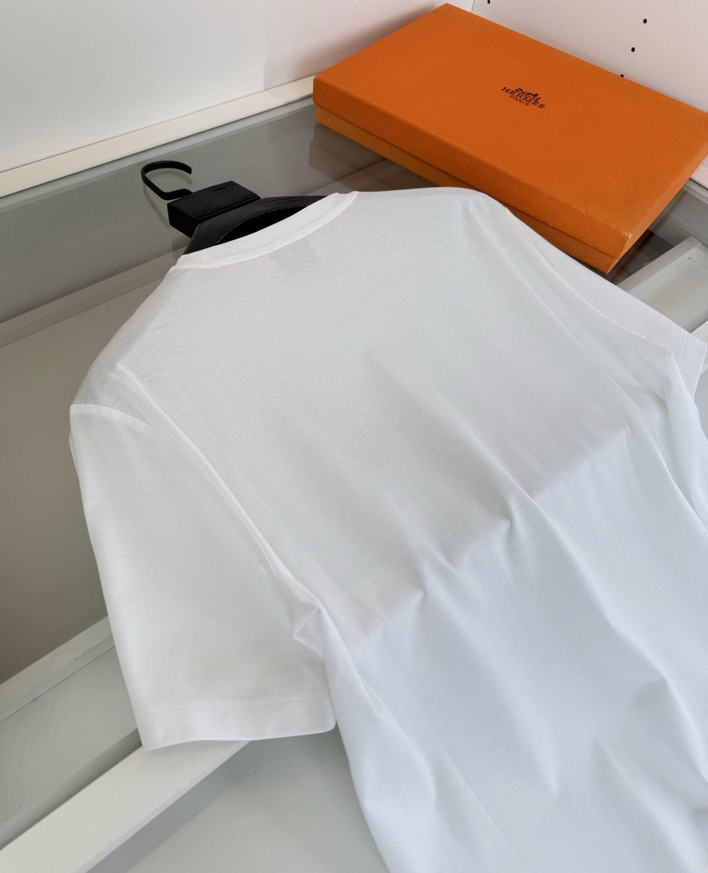 エルメス「Hermès」 クルーネックTシャツ 軽やかな着心地 春夏新作