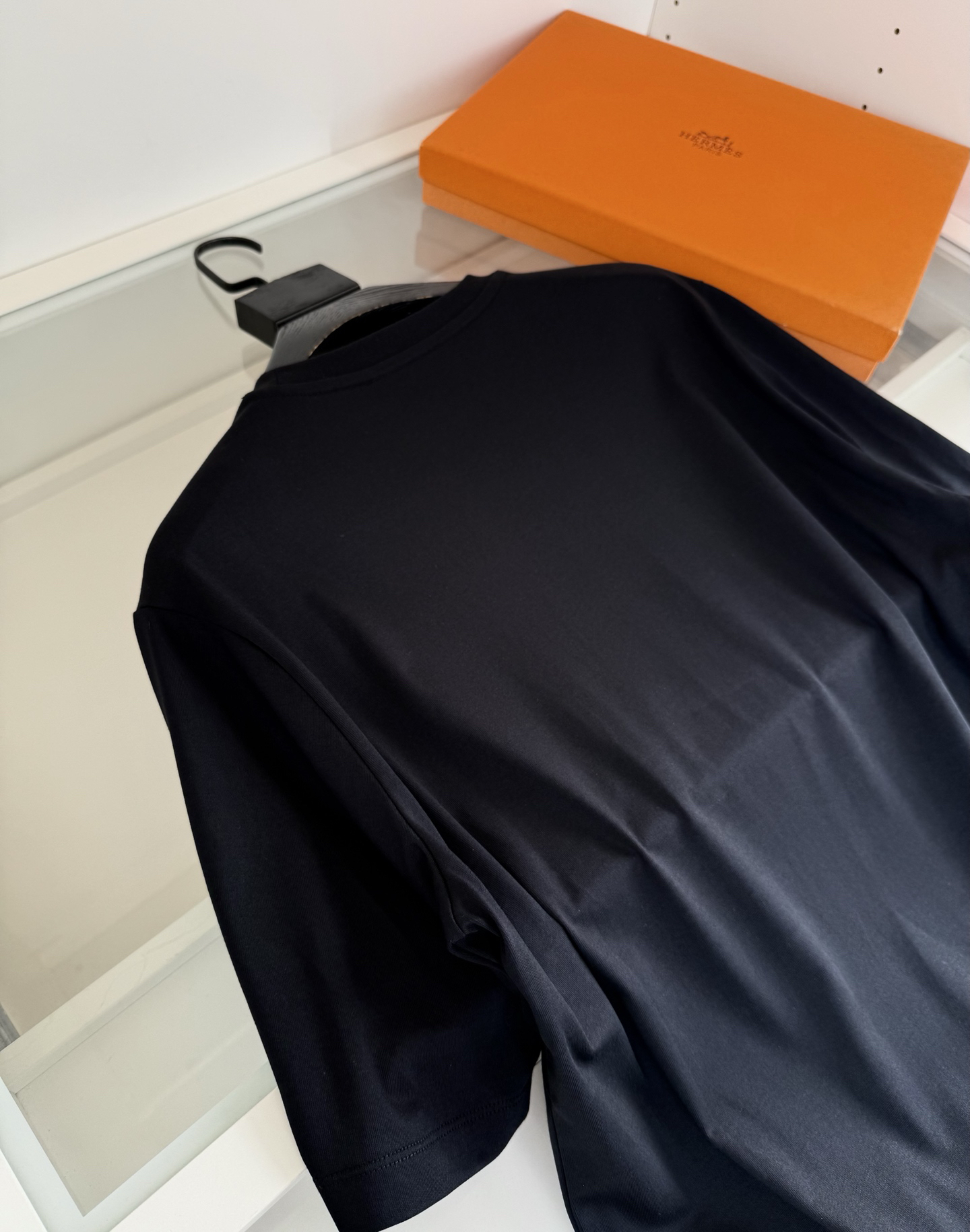 エルメス「Hermès」 クルーネックTシャツ 軽やかな着心地 春夏新作