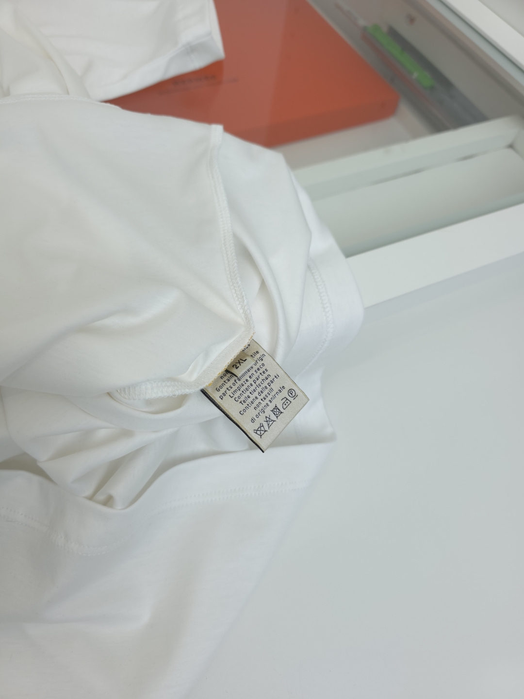 エルメス「Hermès」 クルーネックTシャツ 軽やかな着心地 春夏新作