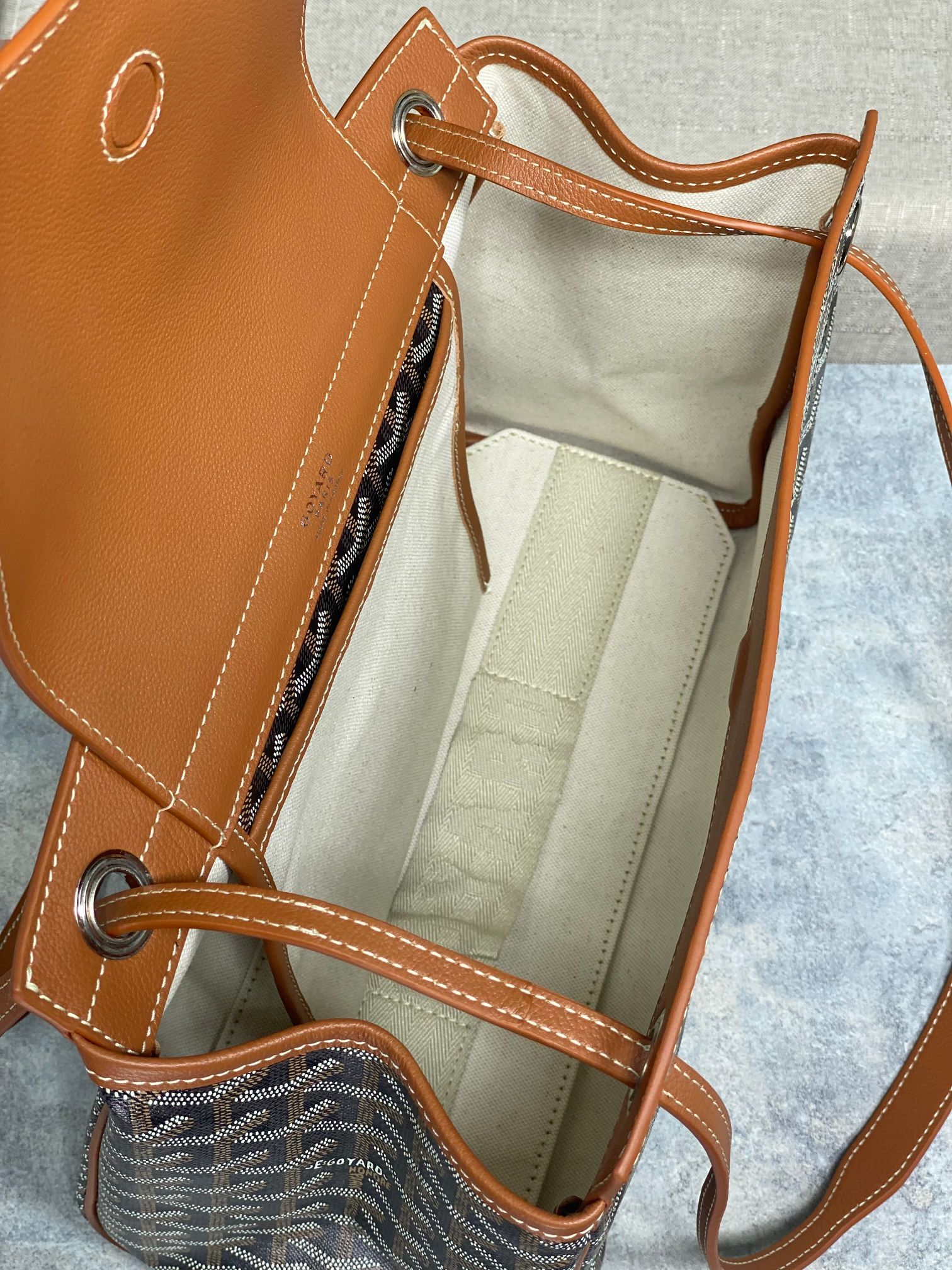 ゴヤール「Goyard」 Rouette ゴヤルディーヌ ショルダーバッグ