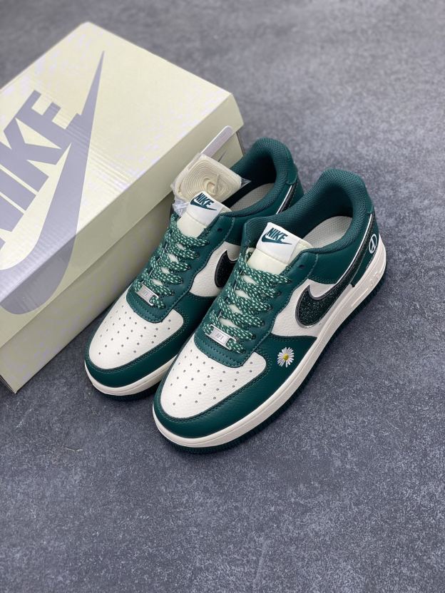 ナイキ「Nike」アライアンス製品 ク ロー カジュアルスニーカー