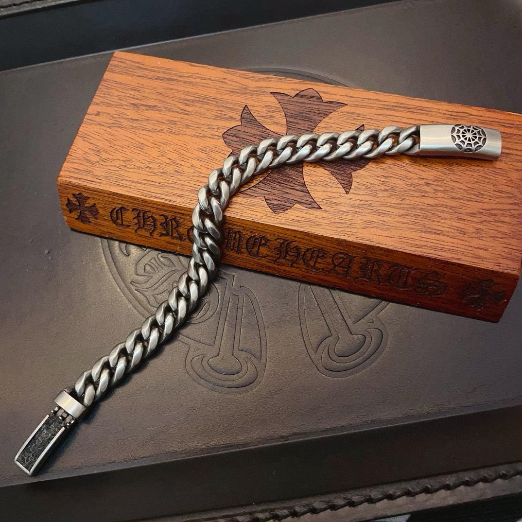 クロムハーツ「Chrome Hearts」ブレスレット - ヴィンテージ＆ロックテイスト ペア用