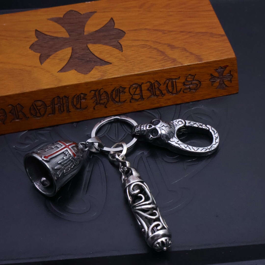 クロムハーツ「Chrome Hearts」キーホルダー＆バッグチャーム - トレンドシンボル