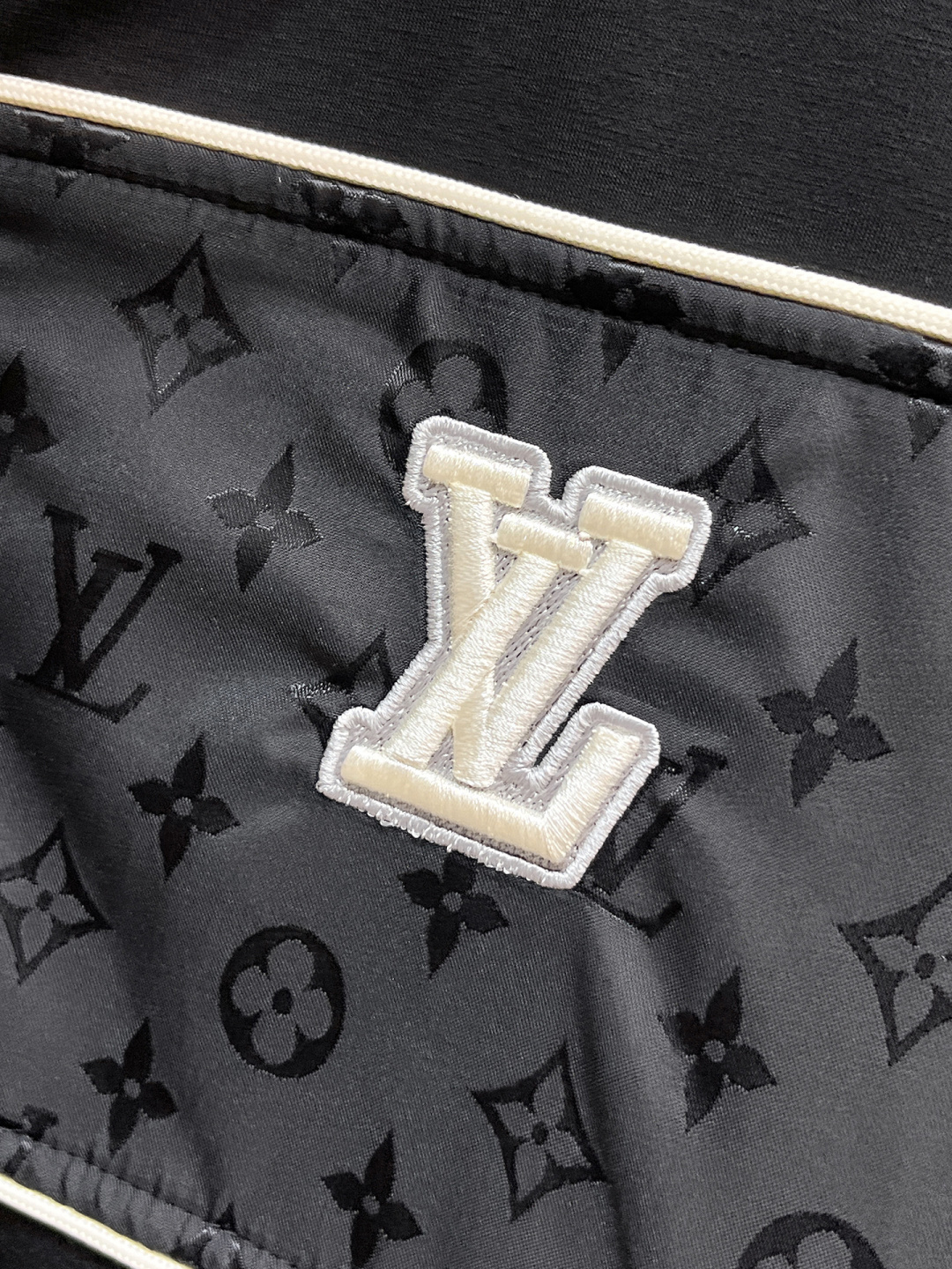 ルイ・ヴィトン「Louis Vuitton」秋冬カジュアルカーディガンスポーツセット