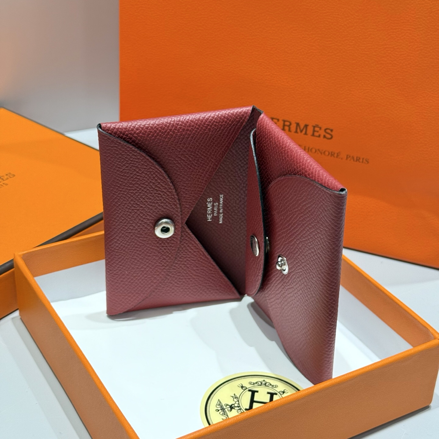 【限定新入荷】エルメス Calvi Duo 二層仕様カードケース「薄型収納」