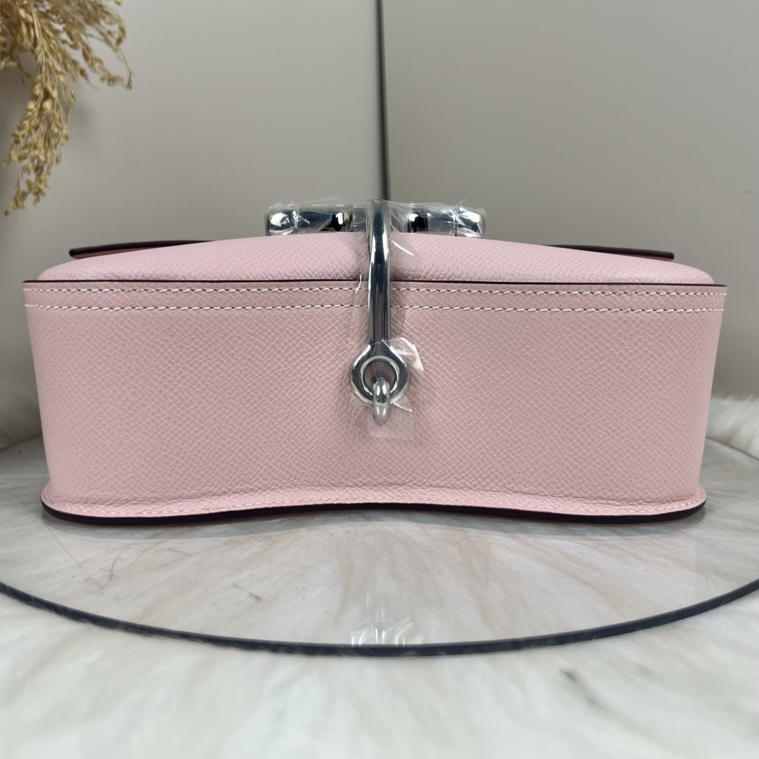 【厳選新入荷】エルメス Della Cavalleria Elan サドル金具クロスボディバッグ「乗馬モチーフ本革ショルダー」