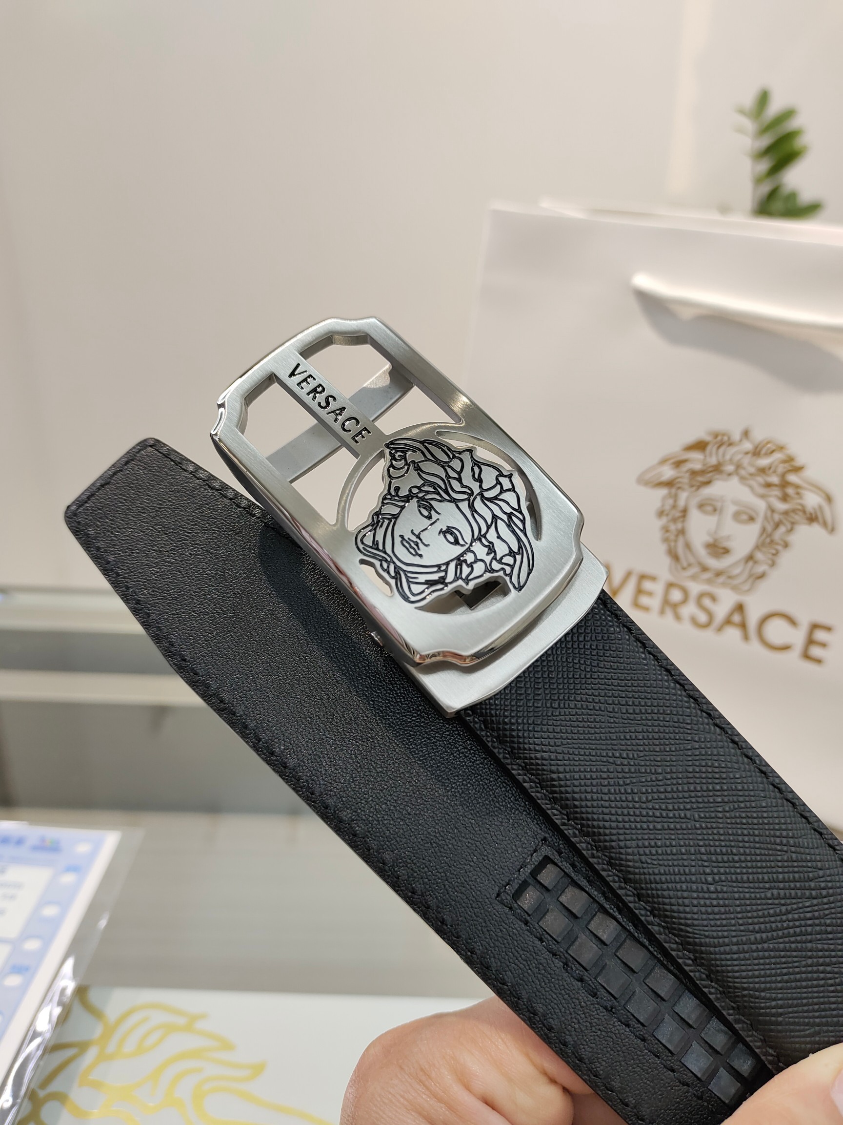 【先行新作】Versace トレンドラグジュアリーベルト「全長約 100cm」