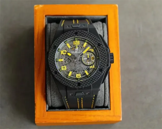 ウブロ「Hublot」ビッグバン A42 トランスペアレント 45MM