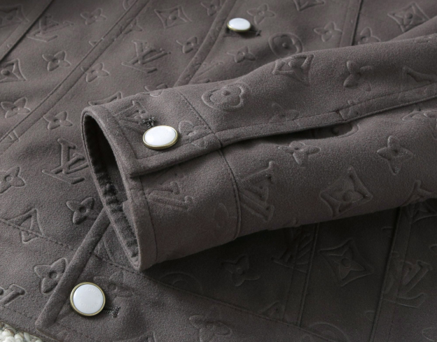 ルイ・ヴィトン「Louis Vuitton」秋冬コレクション クイルテッド ジャケット