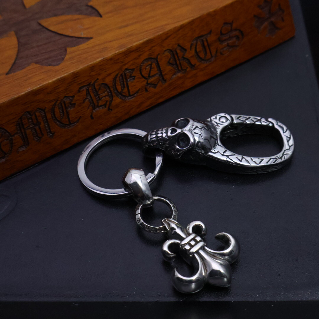 クロムハーツ「Chrome Hearts」キーホルダー＆バッグチャーム - トレンドシンボル