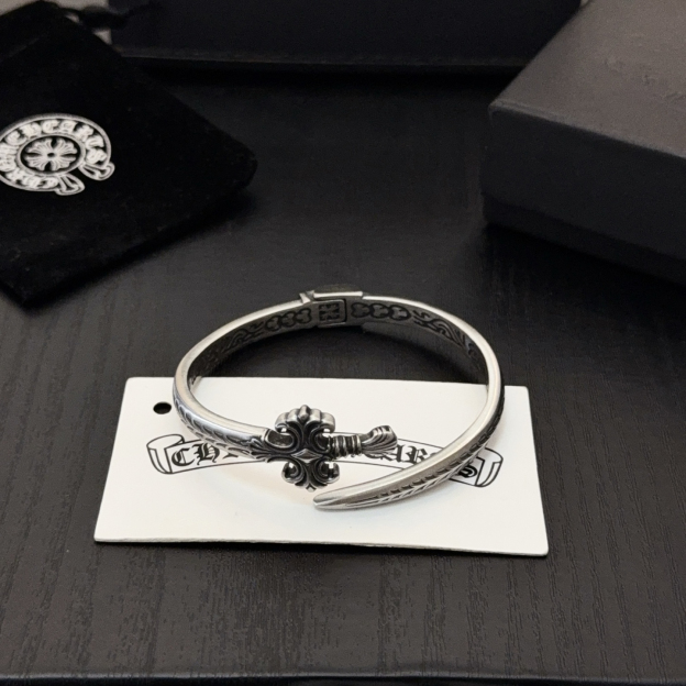 クロムハーツ「Chrome Hearts」ブレスレット - ヴィンテージ＆ロックテイスト ペア用