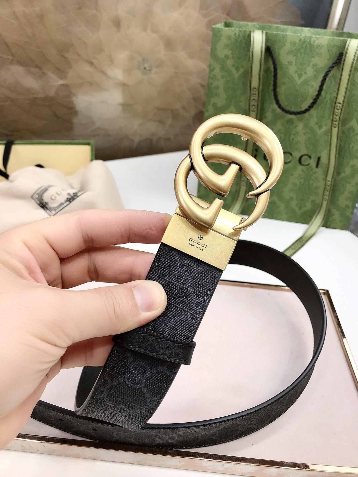 【在庫新登場】Gucci イタリアンテイストベルト「全長約 100cm」