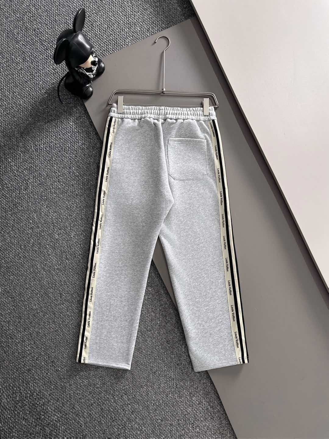 ルイ・ヴィトン「Louis Vuitton」秋冬 メンズ  カジュアルスポーツセット